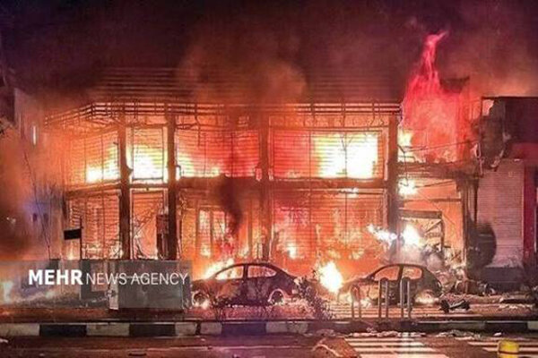 آیین یادبود چهلم جانباختگان حوادث دیماه برگزار میشود آیین یادبود چهلم جانباختگان حوادث دیماه برگزار میشود