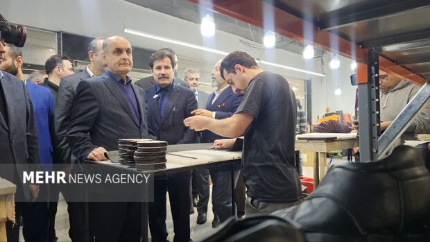 افتتاح ۴۶ پروژه سرمایهگذاری با حضور معاون رئیسجمهور در انزلی افتتاح ۴۶ پروژه سرمایهگذاری با حضور معاون رئیسجمهور در انزلی