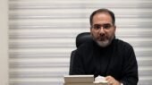 اکبری: بیانیه گام دوم انقلاب، رمز عبور جنگ ترکیبی دشمن است