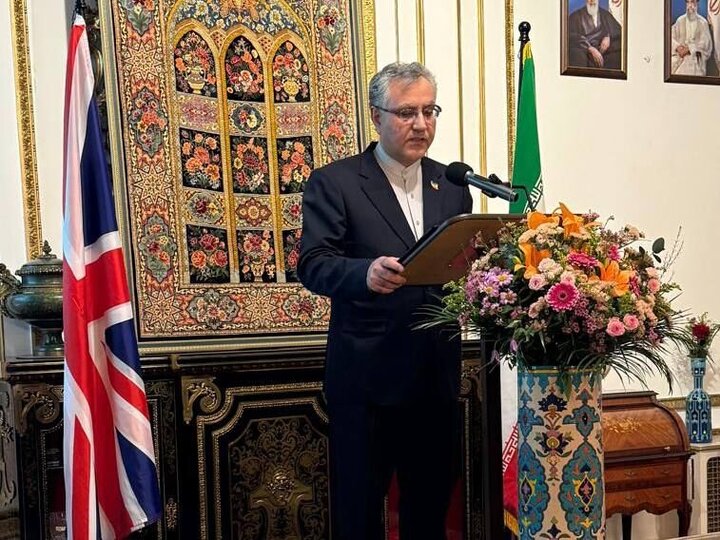 بهبود روابط تهران و لندن درگرو احترام متقابل وپرهیز از بی اعتمادی است بهبود روابط تهران و لندن درگرو احترام متقابل وپرهیز از بی اعتمادی است