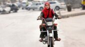 تصاویر هیجان انگیز از آموزش موتورسواری زنان در جنوب تهران+ عکس تصاویر هیجان انگیز از آموزش موتورسواری زنان در جنوب تهران+ عکس