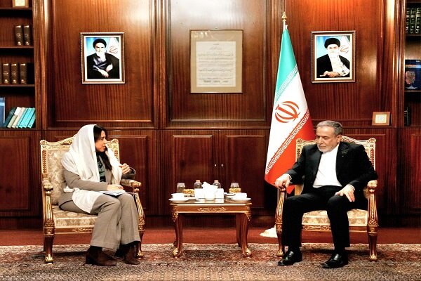 دیدار وزیر مشاور در وزارت امور خارجه امارات با وزیر امور خارجه دیدار وزیر مشاور در وزارت امور خارجه امارات با وزیر امور خارجه