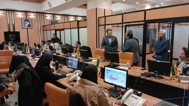 زینیوند از ستاد انتخابات کشور بازدید کرد زینیوند از ستاد انتخابات کشور بازدید کرد