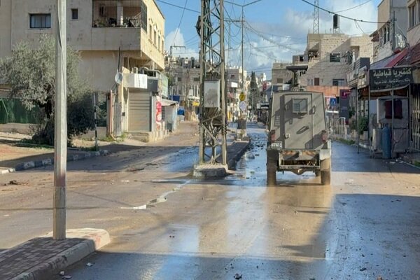 شهادت جوان فلسطینی در کرانه باختری به ضرب گلوله صهیونیستها شهادت جوان فلسطینی در کرانه باختری به ضرب گلوله صهیونیستها
