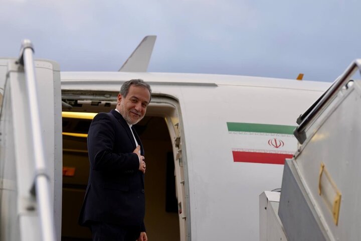 عراقچی عازم ژنو شد عراقچی عازم ژنو شد