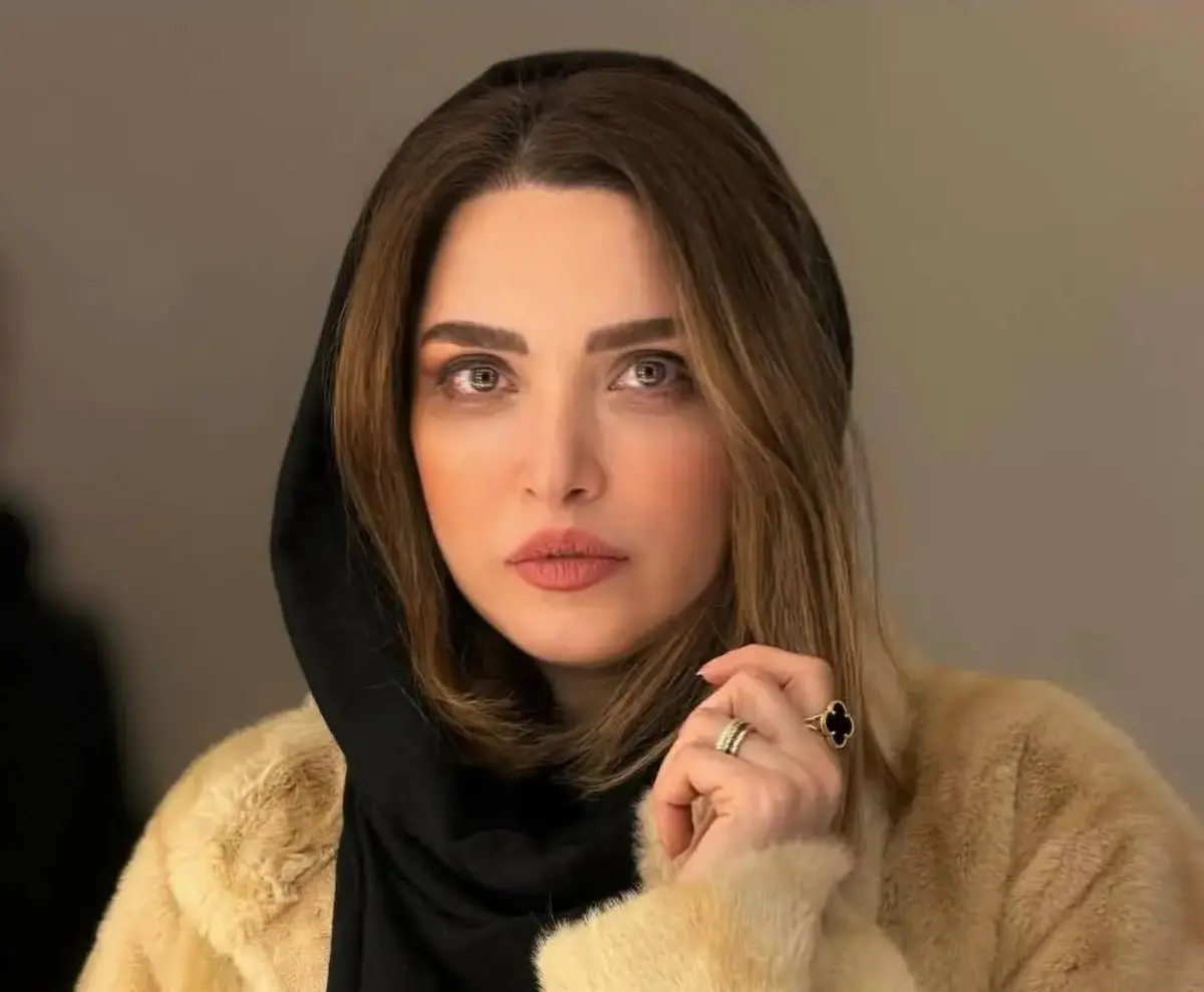 پیام عجیب بهنوش طباطبایی با یک شعر معروف+ عکس پیام عجیب بهنوش طباطبایی با یک شعر معروف+ عکس