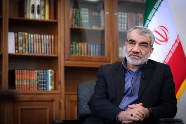 کدخدایی: تبیین نظام سیاسی جمهوری اسلامی ایران باید توسعه یابد کدخدایی: تبیین نظام سیاسی جمهوری اسلامی ایران باید توسعه یابد