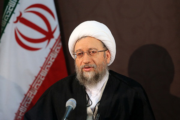 حضور آیتالله آملی لاریجانی در راهپیمایی باشکوه روز قدس حضور آیتالله آملی لاریجانی در راهپیمایی باشکوه روز قدس