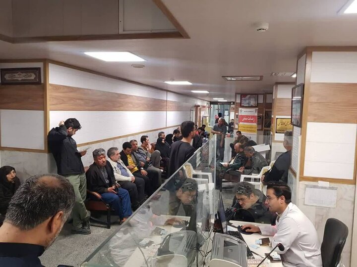 حمایت مردم برای حمایت از مجروحان با اهدای خون حمایت مردم برای حمایت از مجروحان با اهدای خون