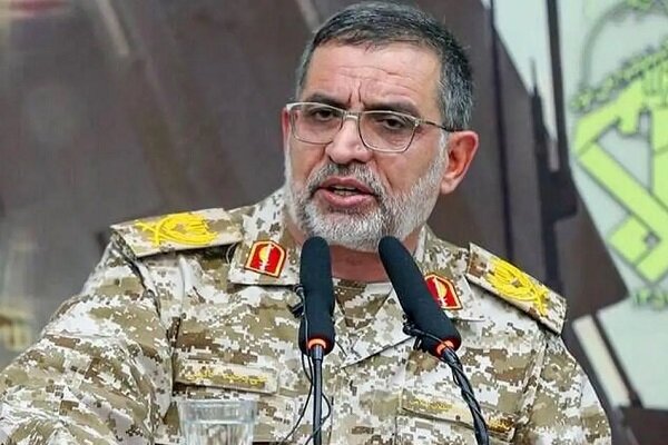 سردار نائینی: در دو روز ابتدایی جنگ، ۶۵۰ سرباز آمریکایی کشته و زخمی شد