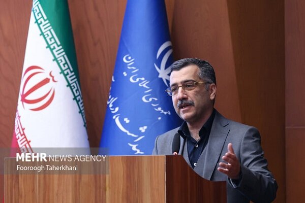 حمله دشمن به ۲۱۰ مرکز بهداشتی و درمانی کشور حمله دشمن به ۲۱۰ مرکز بهداشتی و درمانی کشور