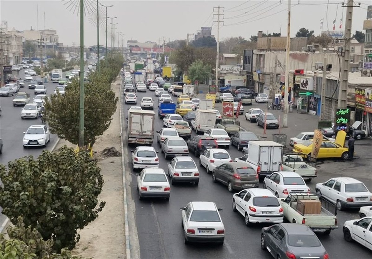 وضعیت تردد در بزرگراههای تهران / این بزرگراهها پر ترافیک گزارش شد وضعیت تردد در بزرگراههای تهران / این بزرگراهها پر ترافیک گزارش شد