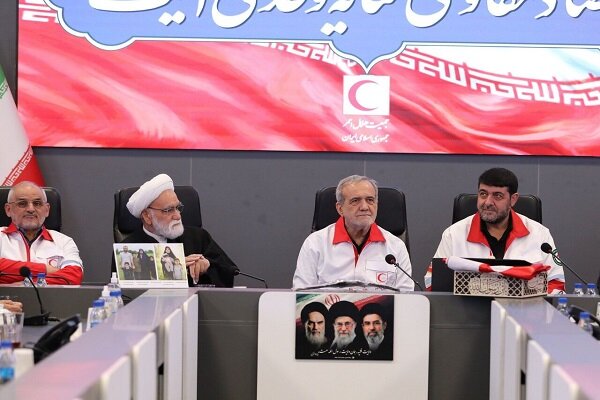 پزشکیان: حمله به جامعه سلامت، نشانه ناتوانی دشمن در برابر ملت است پزشکیان: حمله به جامعه سلامت، نشانه ناتوانی دشمن در برابر ملت است