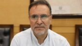 آریایینژاد: نظارتهای دارویی نیازمند اصلاح و بازنگری است آریایینژاد: نظارتهای دارویی نیازمند اصلاح و بازنگری است