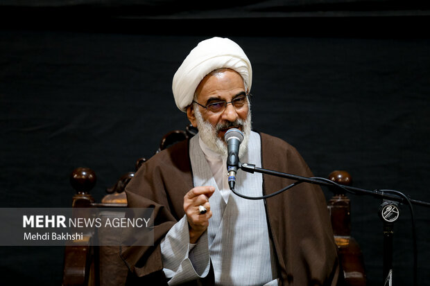 حجت الاسلام حاجی صادقی: دشمن خطا کند،روزهای سختتری خواهد دید حجت الاسلام حاجی صادقی: دشمن خطا کند،روزهای سختتری خواهد دید