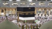 عید قربان؛ تجلی بندگی و عبور از تعلقات در مکتب ادیان ابراهیمی عید قربان؛ تجلی بندگی و عبور از تعلقات در مکتب ادیان ابراهیمی