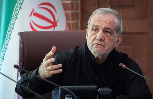 بازدید پزشکیان از پژوهشکده صنایع غذایی سازمان استاندارد+ عکس