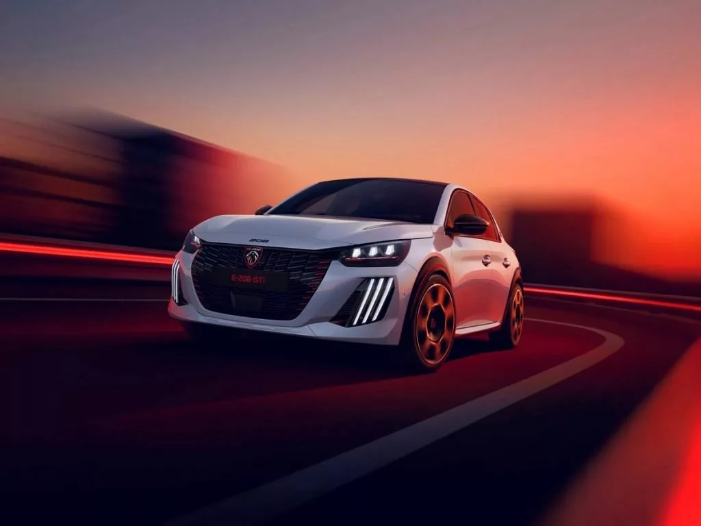 بازگشت افسانه GTi در لباس برقی / پژو e-208 GTi معادلات را تغییر داد