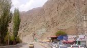 ترافیک سنگین در محورهای شمالی کشور/ جاده چالوس و آزادراه تهران–شمال قفل شد