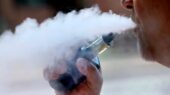 سیگار الکترونیکی با استفاده بیشتر سمی‌تر می‌شود
