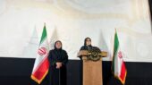 مهاجرانی: دولت علاقهمند به افزایش مبلغ کالابرگ است مهاجرانی: دولت علاقهمند به افزایش مبلغ کالابرگ است