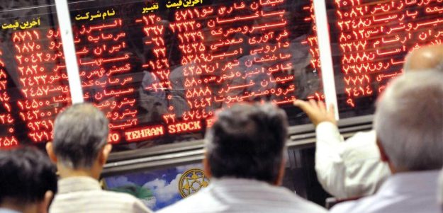 وضعیت بورس در خرداد / سهم حقیقی‌ها از معاملات ۶۳ درصدی شد