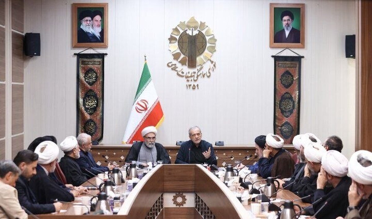 پزشکیان: اگر رهبری مخالفت میکردند، هیچ مذاکره ای شکل نمیگرفت پزشکیان: اگر رهبری مخالفت میکردند، هیچ مذاکره ای شکل نمیگرفت
