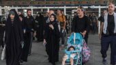 گرمازدگی در اربعین را جدی بگیرید / بهترین لباس برای پیادهروی چیست؟ گرمازدگی در اربعین را جدی بگیرید / بهترین لباس برای پیادهروی چیست؟