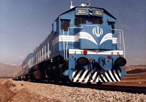 اتصال ریلی کرمانشاه به بغداد افق تازهای برای غرب کشور ایجاد میکند اتصال ریلی کرمانشاه به بغداد افق تازهای برای غرب کشور ایجاد میکند