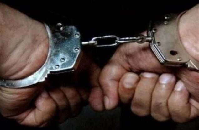 دستگیری کارمند حفاظت شبکه بانکی هنگام خروج از کشور دستگیری کارمند حفاظت شبکه بانکی هنگام خروج از کشور