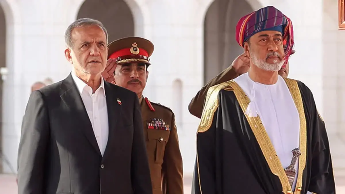 سیگنال جدید از عمان به بازار طلا و دلار/ دلار در آستانه ۲۴۰ هزار تومان؟/ بازار منتظر خبر مهم روز دوشنبه سیگنال جدید از عمان به بازار طلا و دلار/ دلار در آستانه ۲۴۰ هزار تومان؟/ بازار منتظر خبر مهم روز دوشنبه